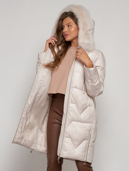 Пальто утепленное с капюшоном зимнее женское бежевого цвета 13305B - Visdeer фото 16