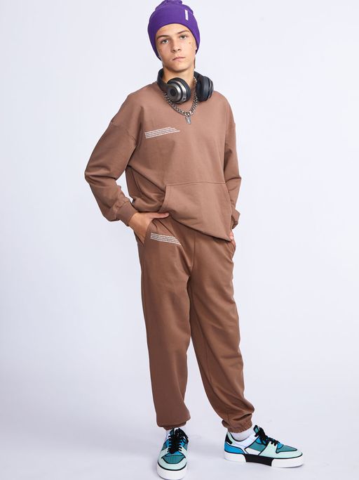 Костюм спортивный