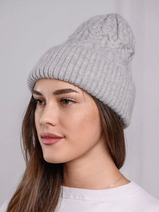 Теплая зимняя шапка бини из нежнейшей ангоры - Pretty mania фото 8