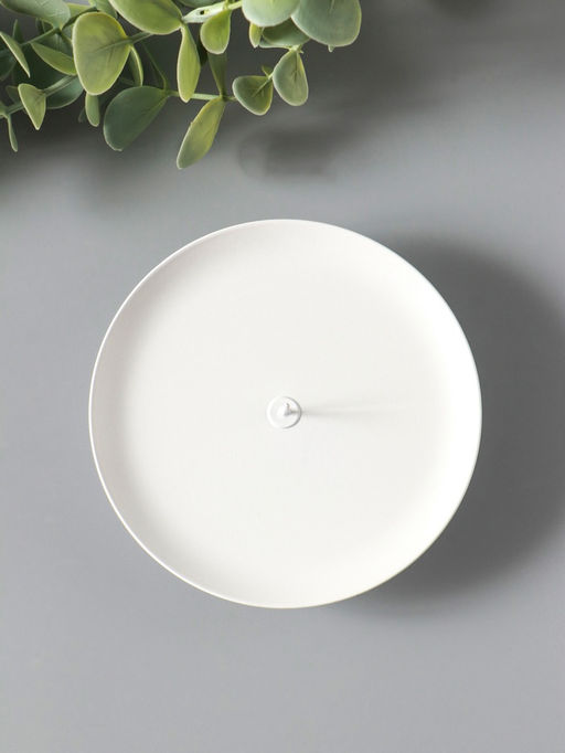 Металлический подсвечник плоский «Чашка на подставке», 10 см, белый