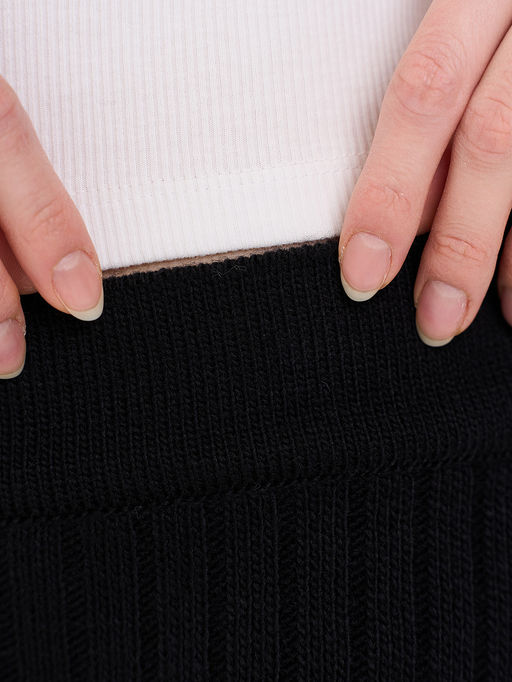 Брюки женские 9242-95007. 9500 чёрный