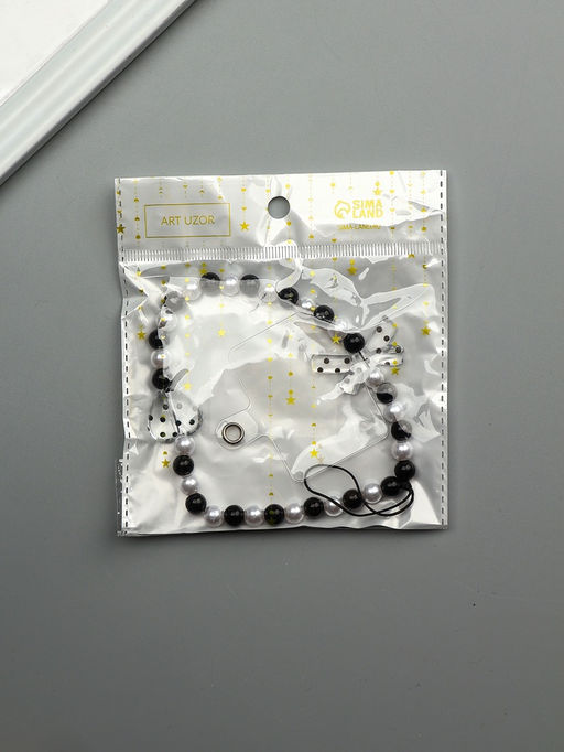 Брелок на карабине "Бант и сердце" черно-белый 14,5 см