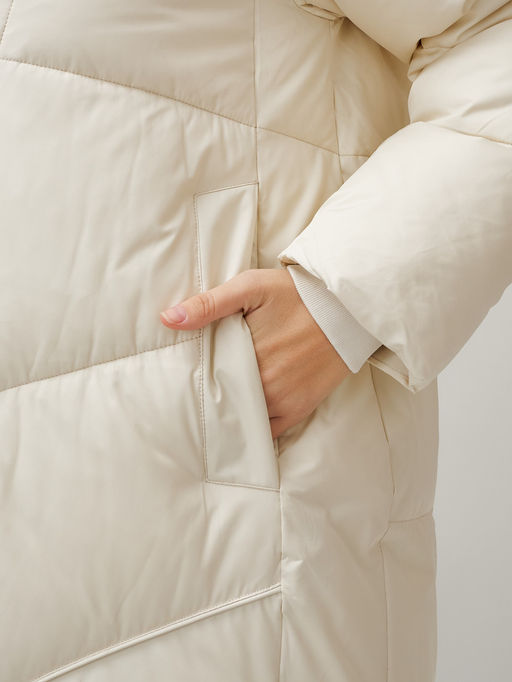 Пальто летучая мышь женское с капюшоном зимнее бежевого цвета 9616B - Mtforce фото 5