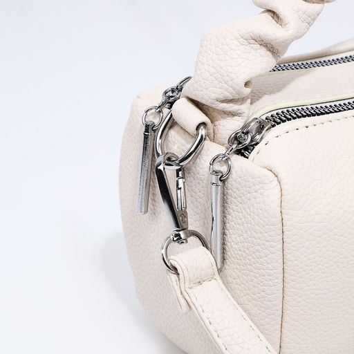 Сумка женская багет на молнии, 20×11×11 см, молочная