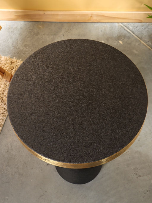 Столик кофейный «Чёрный с золотом», 40.5×40.5×65 см