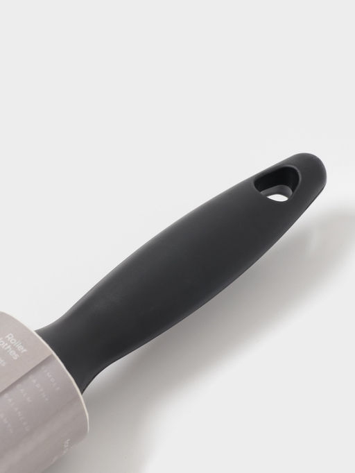 Цена за 2 шт. Ролик для чистки одежды LaDom, 60 листов, втулка 3.5×10 см, винтовая намотка