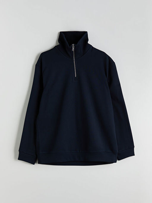 Dik Yaka Erkek Sweatshirt
