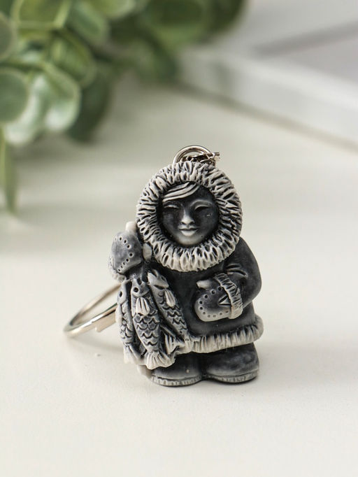 Брелок "Хант с вязанкой рыбы маленький" 4,1 см