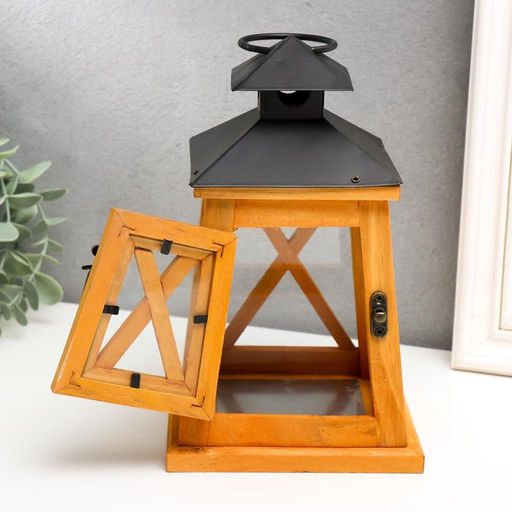 Деревянный подсвечник на 1 свечу «Фонарь трапеция», коричневый, жёлтый, 20.5×12.5×12.5 см