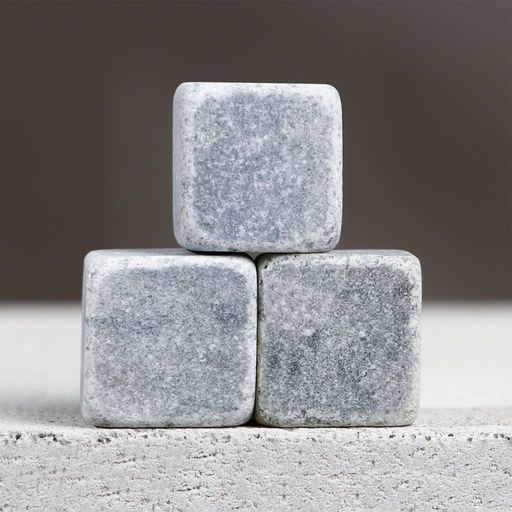 Подарочный набор Мужчина №1, гель для душа, 100 мл и камни для виски, 3 шт.