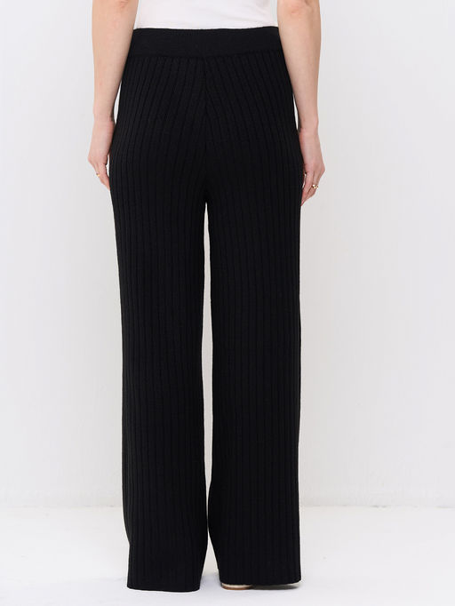 Брюки женские 9242-95007. 9500 чёрный