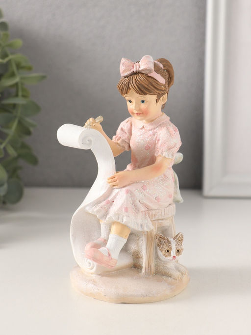 Фигурка «Девочка рисует, с котиком», полистоун, розовый 7.5×7×13 см
