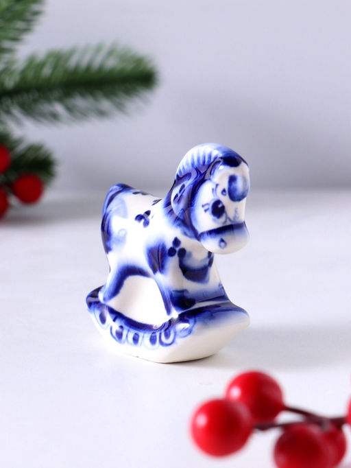 Фигурка фарфор гжель Конь-качалка, 7?7?2.5 см, бело-синий