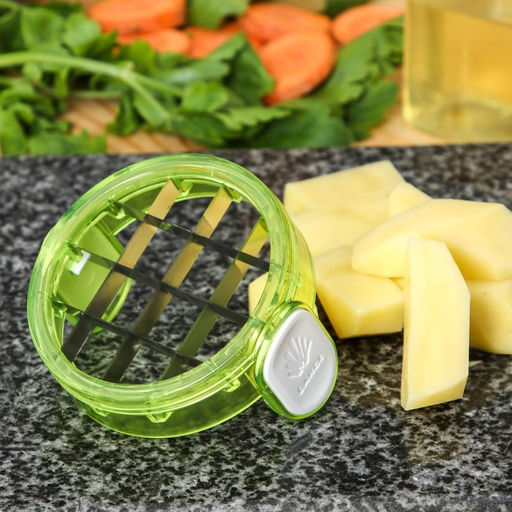 Овощерезка Доляна, 2 сменные насадки, съёмный пушер, 10.6×10.6×16.6 см, зелёная, белая