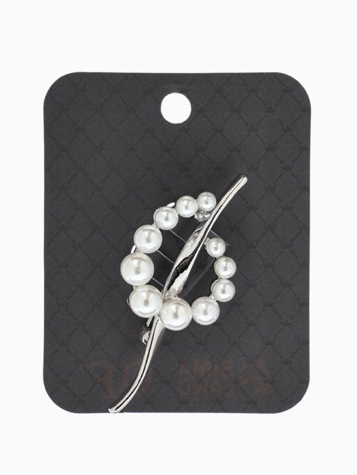 Брошь «Дуга с жемчугом», белая в серебре