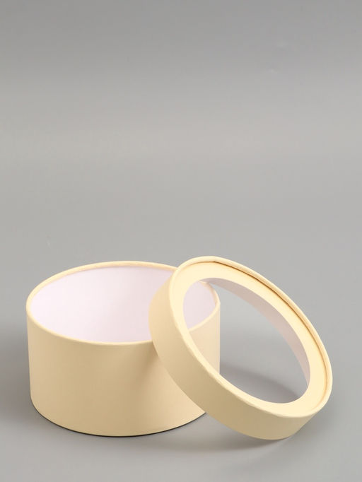 Подарочная коробка круглая, сливочный, завальцованная с окном, 18×10 см