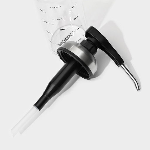 Диспенсер для масла Magistro «Мист», 200 мл, 5.5×17.5 см, с мерной шкалой, стекло, прозрачный