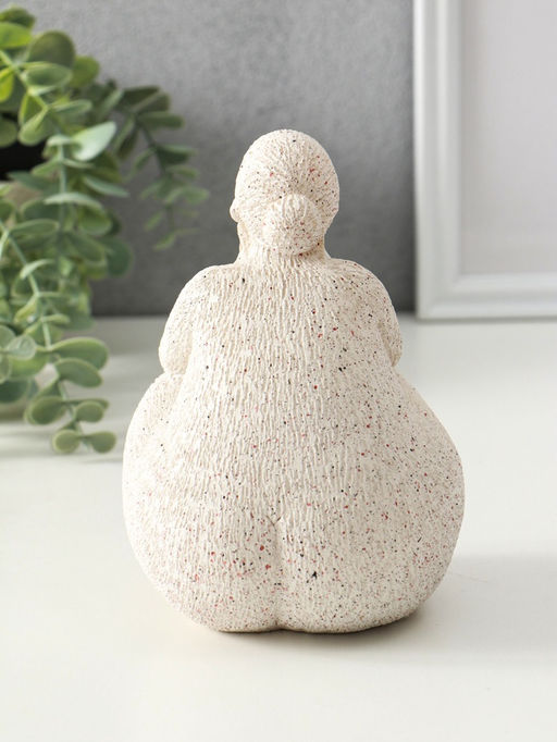 Сувенир полистоун "Пышечка. Удивление" белый песок 11,5х11х16см