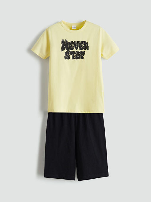 Bisiklet Yaka Erkek ?ocuk ?ortlu Pijama Tak?m?