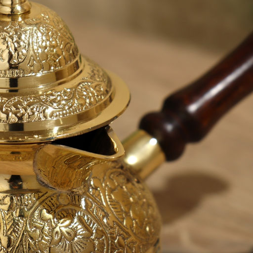 Турка с крышечкой 17х23х10 см, латунь, объем 375 мл