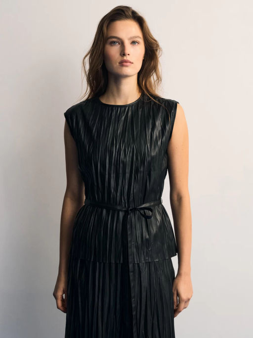 Блуза из искуственной кожи / Zarina