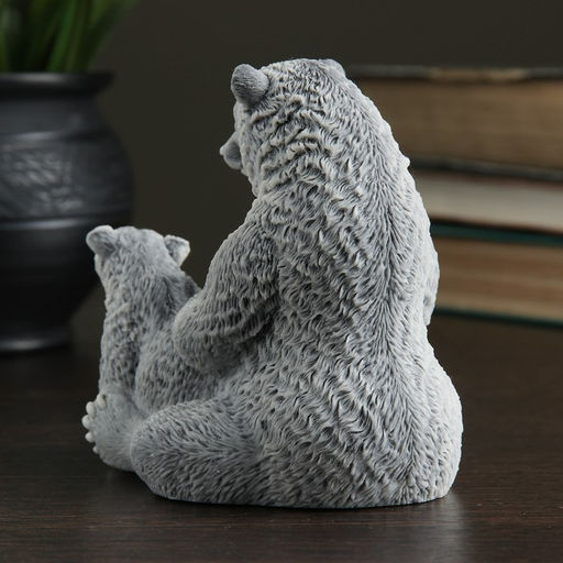 Фигурка «Медведица с медвежатами», 11 см