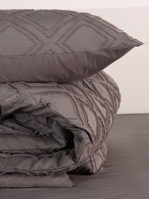 Постельное бельё Евро Тафтинг ромб 200?217 см,230?240 см,50?70 см-2 шт., серое, 110 г/м? - Lovelife фото 6