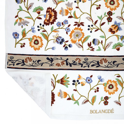 "Япония-2021" Полотенце махровое 70х140см, плотность 300гр/м2, 100% хлопок, с вышивкой, "Васильки", бежевый (красный), Bolangde (Китай)