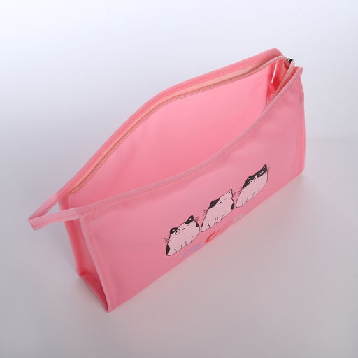 Косметичка на молнии треугольная с рисунком Meow, розовая - Simaland фото 3