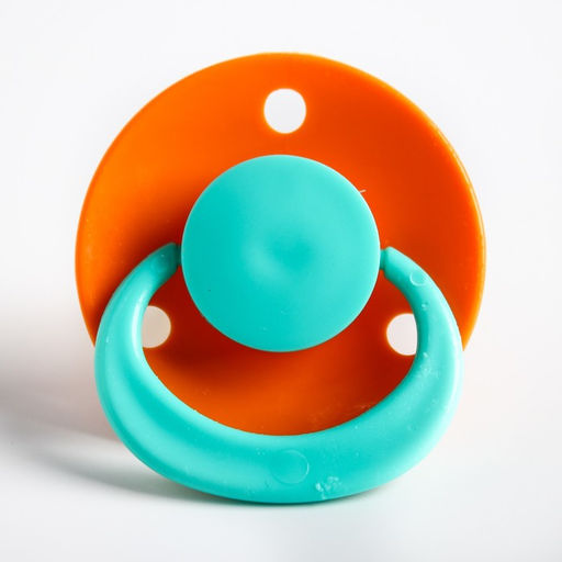 Соска-пустышка латексная классическая Ягодка с кольцом, от 0 мес., цвета МИКС - Крошка я фото 3