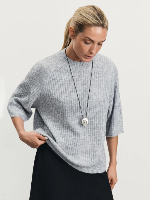 Джемпер в рубчик с рукавом 3/4 / Zarina  фото 2