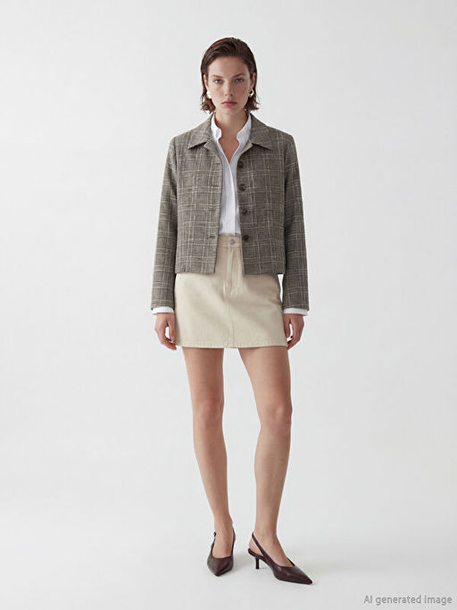 G?mlek Yaka Ekose Kad?n Ceket