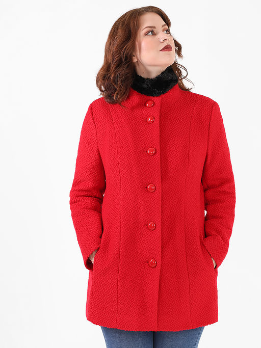 Полупальто с шарфом красного цвета с воротником стойка - Almond фото 5