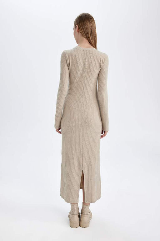 Облегающее платье макси с круглым вырезом и длинными рукавами - Defacto фото 6