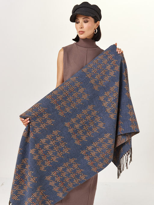 в составе ШЕРСТЬ  и КАШЕМИР Большой, мягкий, теплый  двусторонний палантин - Tantino фото 9