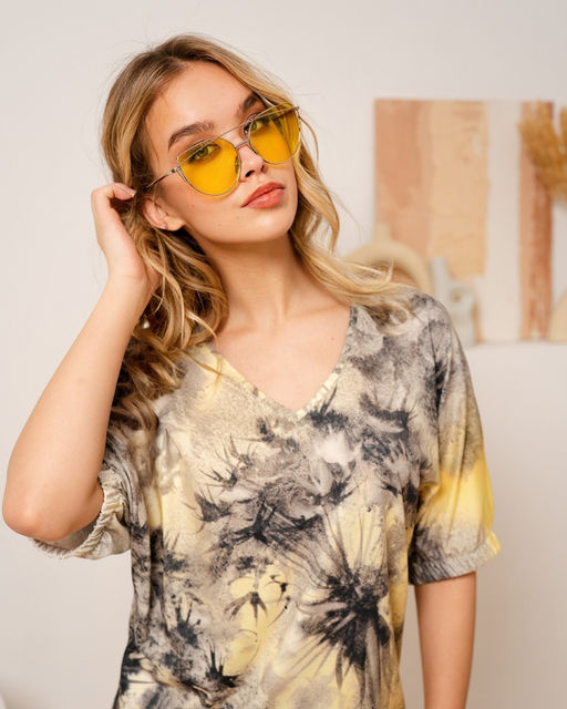 Футболка с вырезом мыс 17.3.4 - Sahar art lab фото 3