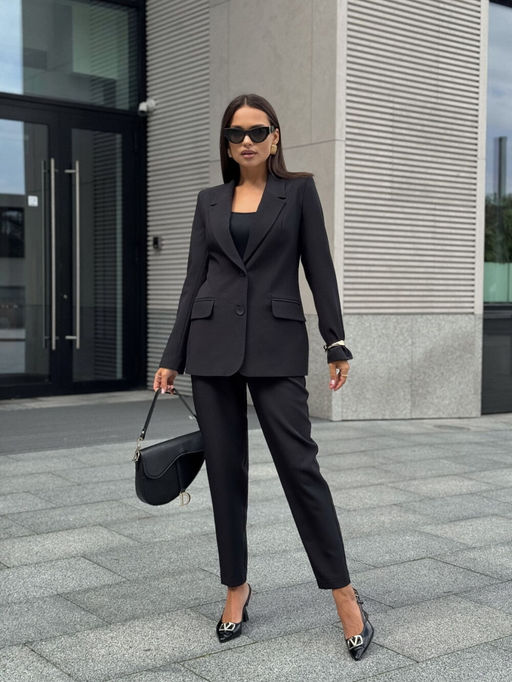 Костюм DilanaVIP 2120 черный