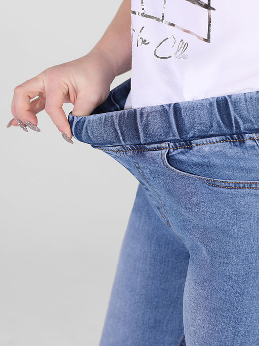 Джинсы женские прямые с подворотом на круговой резинке - Almond фото 8