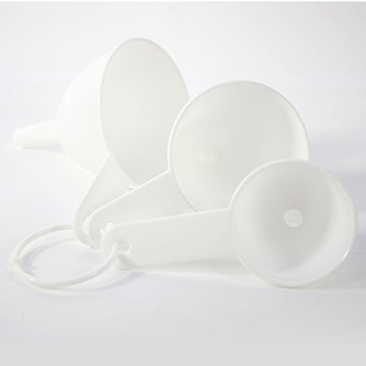 Воронка пластмассовая, с ручкой, с мерной шкалой, набор 3 штуки: д6,5см h6,7см; д8,5см h9,2см; д9,5см h11,2см, цвет - белый (Китай) - Домашняя мода фото 2