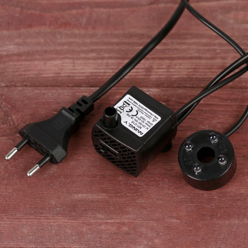 Фонтан настольный «Дом с соломенной крышей», 13×17 см, с подсветкой