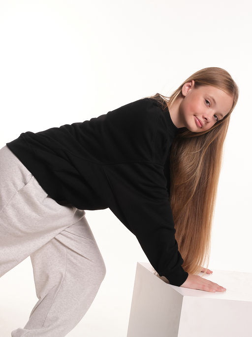 Толстовка оверсайз для девочки 22-2017 черный - Mini maxi фото 20