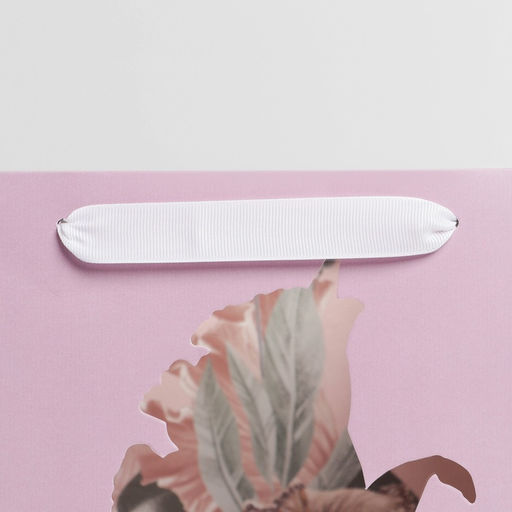 Цена за 2 шт. Пакет подарочный ламинированный с пластиковым окном, упаковка, «Лилия», 30.5 х 25 х 17.5 см