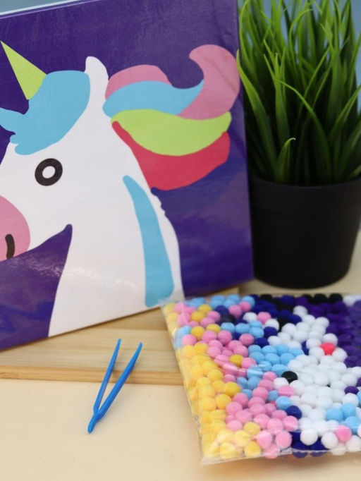 Картина из помпонов на подрамнике Draw Me! Funny unicorn, (20 х 20 см)