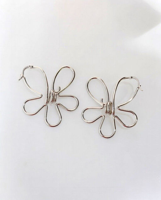 Стильные серьги