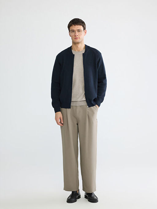 Standart Kal?p Kolej Yaka Erkek Triko H?rka