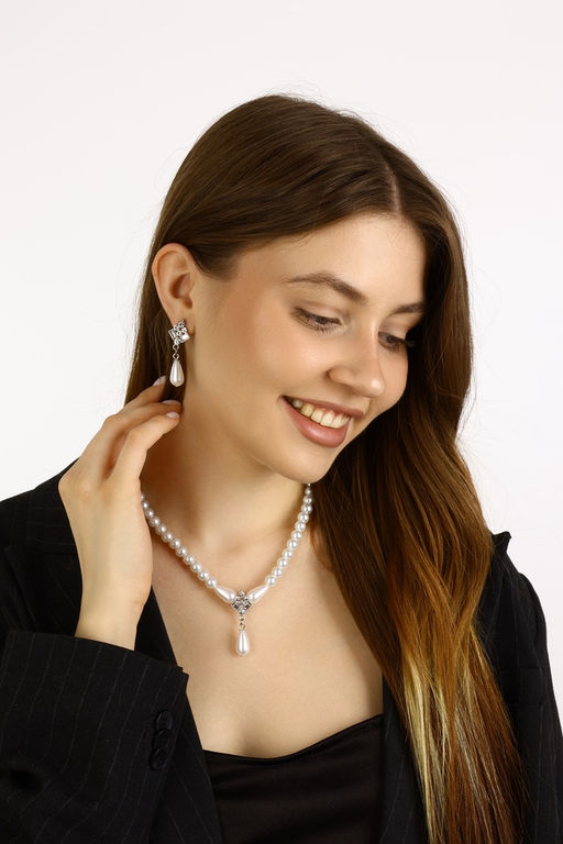 Набор 2 предмета: серьги, колье Антуанетта гранж, цвет белый в серебре, 40 см