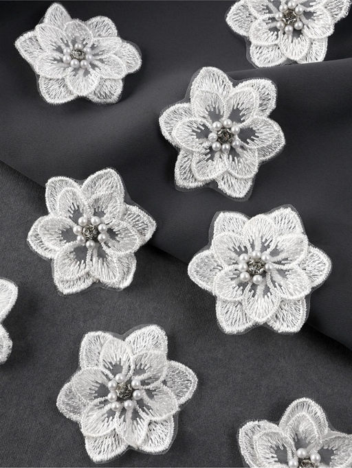 Аппликация для одежды «Цветок» текстильная, 5×5 см, 10 шт., белая
