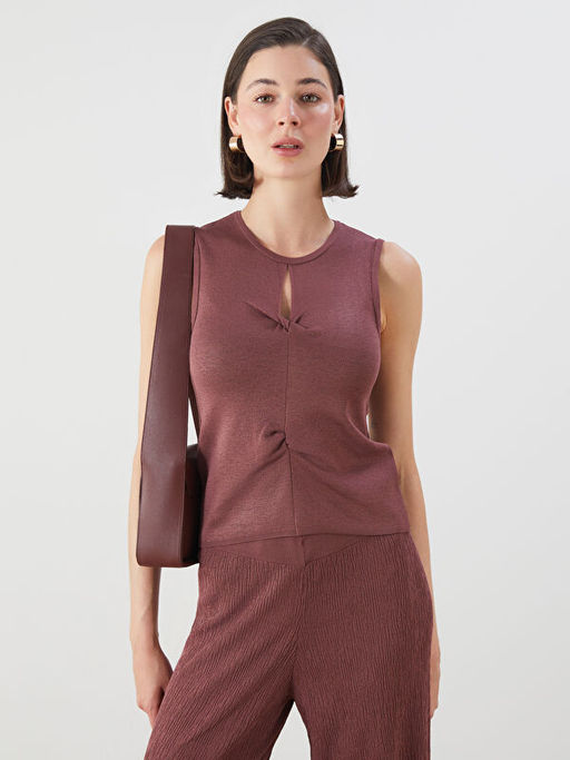 Pencere Detayl? B?zg?l? Kad?n Triko Atlet