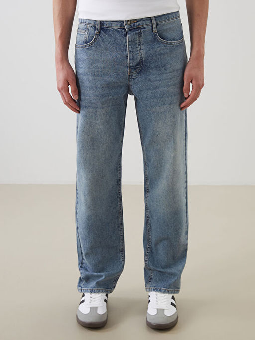700 Straight Fit Erkek Jean Pantolon