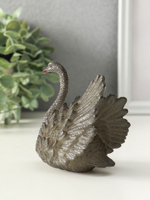 Фигурка для чайной церемонии "Белая лебедь" меняет цвет 11х10х8 см